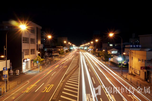 為什么高速公路上不設(shè)置路燈？